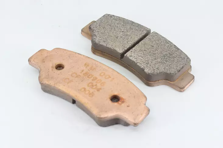 CFMOTO Takajarrupalat - CFMoto OEM alkuperäisvaraosat - 100000015301 - 2