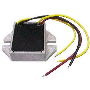 Jännitteensäädin yleismalli 12v sähkökäynnistyksellä - Mönkijän jännitteensäätimet - 764 - 1