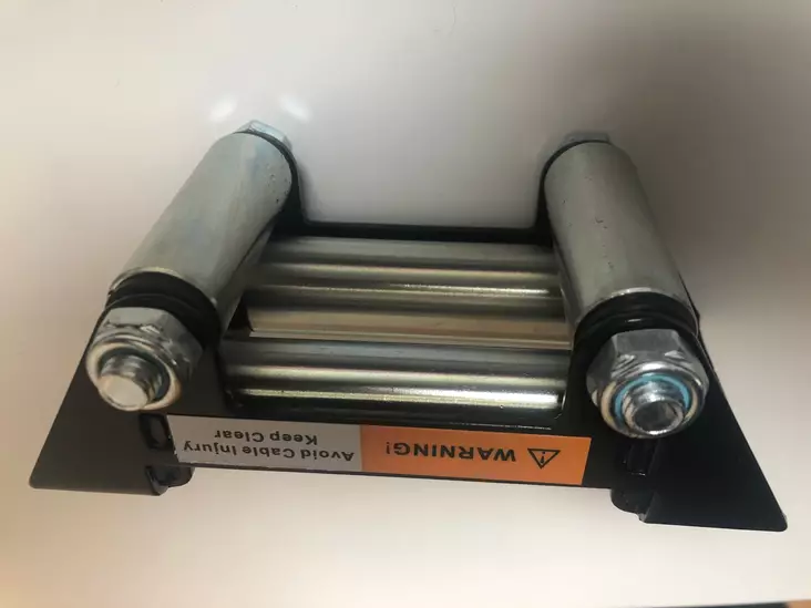 Bronco vinssin vaijeriohjain / Rullakita - Mönkijän vinssiköydet ja vinssivaijerit - 1945 - 2