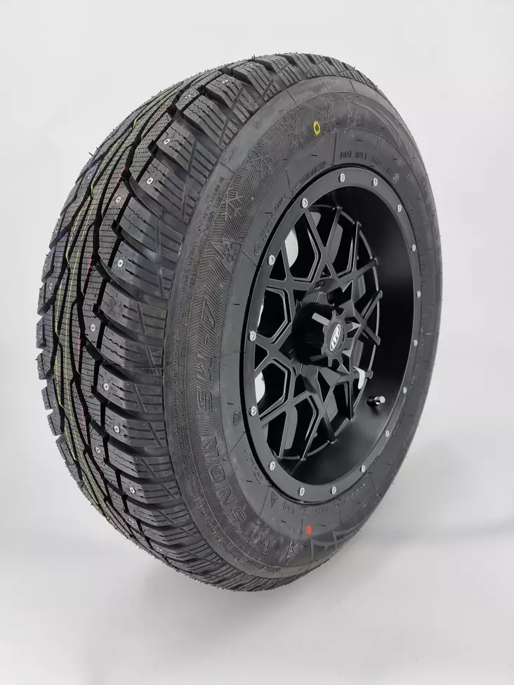 Hurricane 15" 4x110 ja 26" nastarenkaat - Mönkijän rengassarjat vanteilla - 175426 - 1