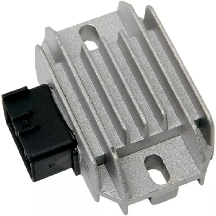 Jännitteensäädin Suzuki - Mönkijän jännitteensäätimet - 877508 - 2