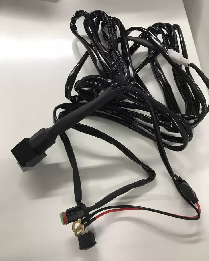 Johtosarja yhdelle valolle 180W - Johtosarjat lisävaloille - 1000013688 - 2