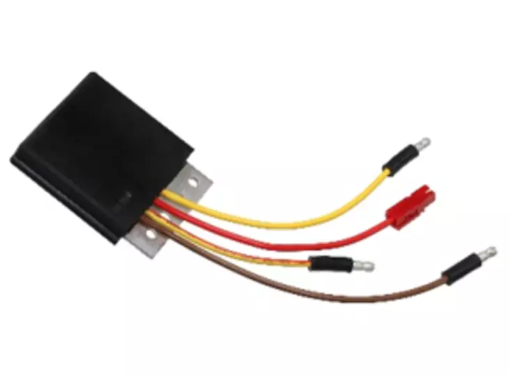 Jännitteensäädin Polaris - Mönkijän jännitteensäätimet - 192179 - 1