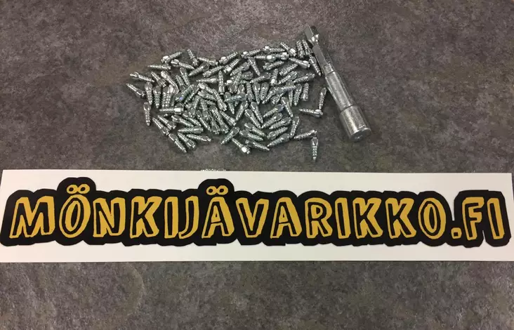 Ruuvattava nasta 12mm 100kpl - Mönkijän lumiketjut ja nastat - 128779 - 1